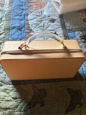 Estee Lauder tan Structured Makeup Case with Clear Handle